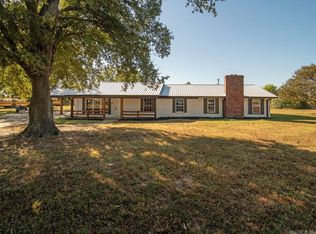 93 Phillips 328 Rd, Helena, AR 72342