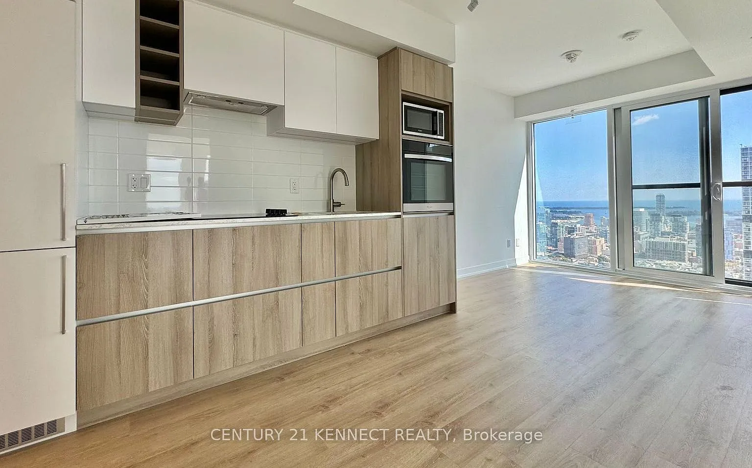 2 bed, $2,450 — Photo 3