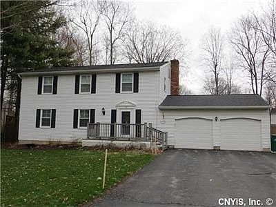 1st image of 32 Echodale Ave