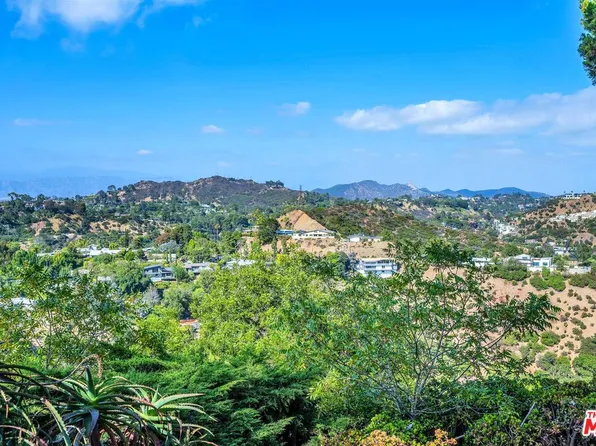 8630 Skyline Dr, Los Angeles, CA 90046