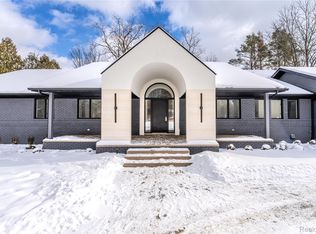 22959 Bristol Ct, Bingham Farms, MI 48025