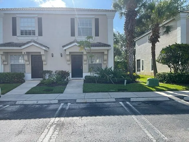 5219 Palmbrooke Cir — Photo 7