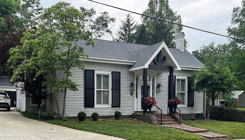 1st image of 333 Vine St
