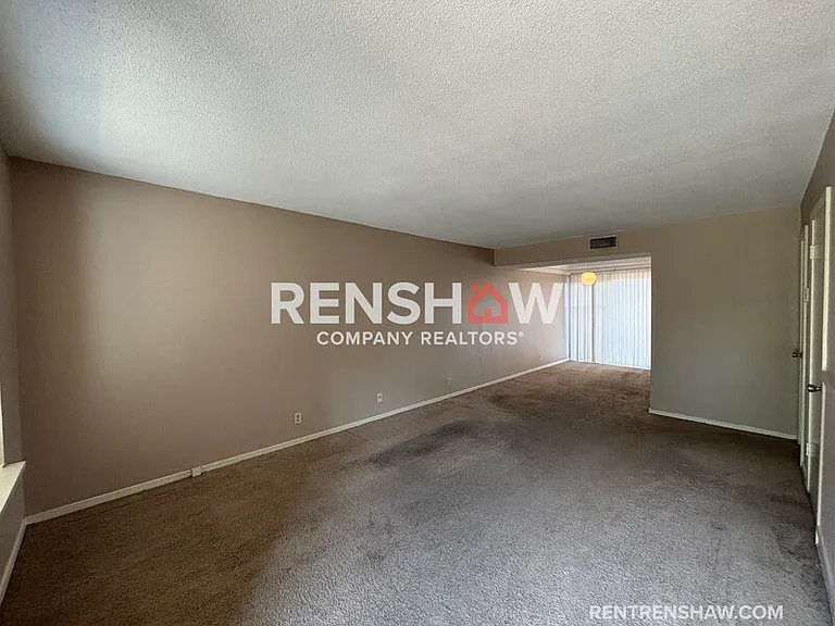 6620 Poplar Woods Cir S — Photo 9