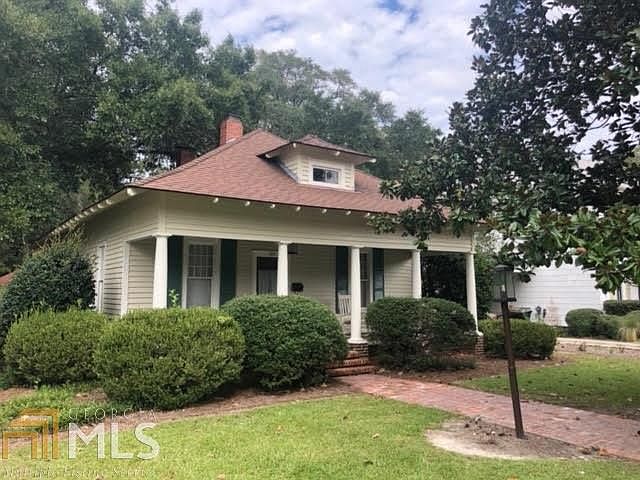 1st image of 327 Savannah Ave