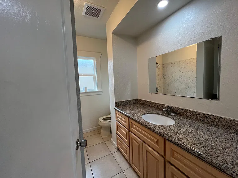 2363 Church St — Photo 8