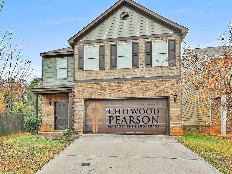 5037 Pioneer Pkwy — Photo 1