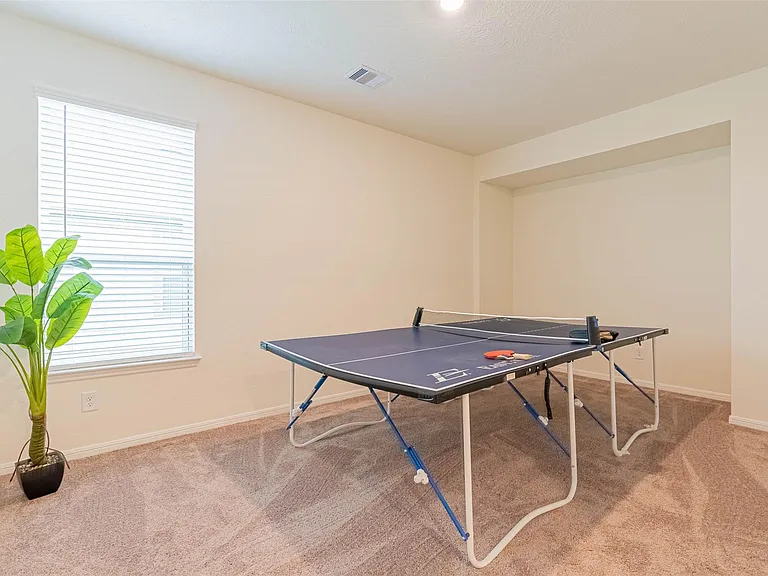 2114 Damasi Ln — Photo 5