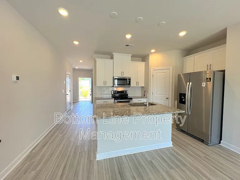 1816 Braemar Village Dr — Photo 7