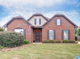 1026 Little Sorrel Dr, Calera, AL 35040