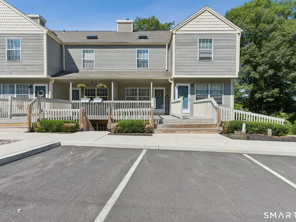 53 Manorwood Drive #53, Branford, CT 06405