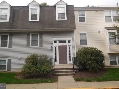 29 Pickering Ct APT 202, Germantown, MD, 20874