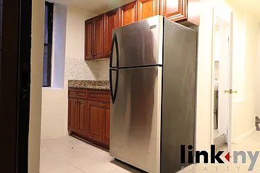 Rented by Link NY Realty