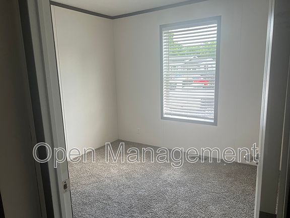 3rd image of 825 1st Ave E #87
