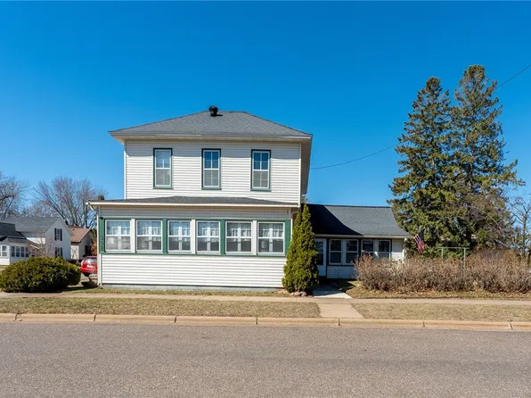 902 Eagle Street, Chippewa Falls, WI 54729