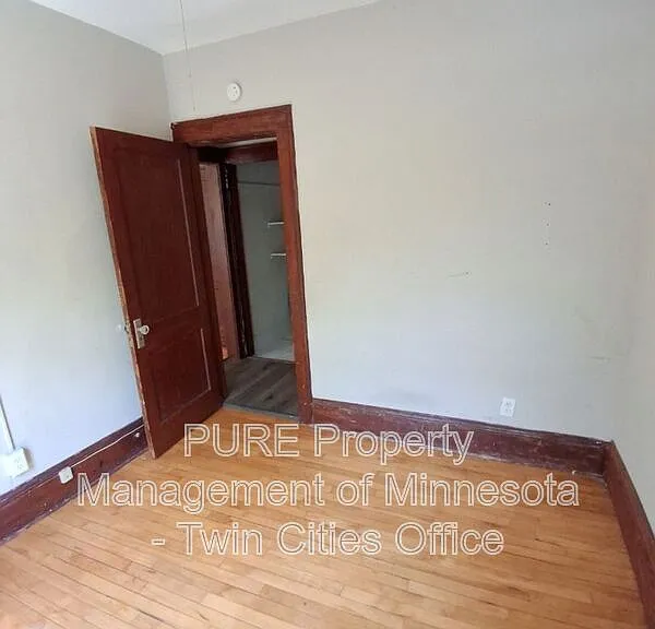 3151 Aldrich Ave S #4 — Photo 11