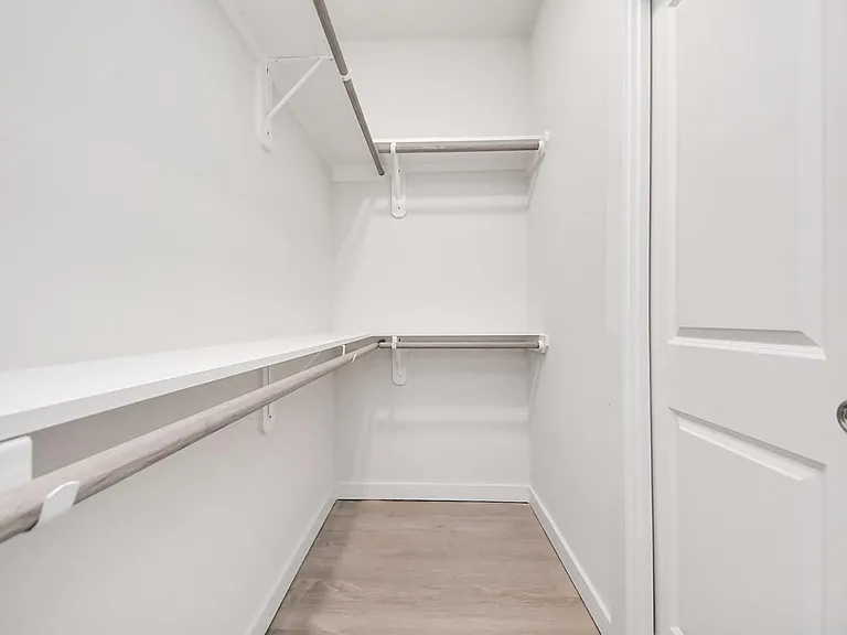 7330 Leighton Meadow Ln — Photo 34