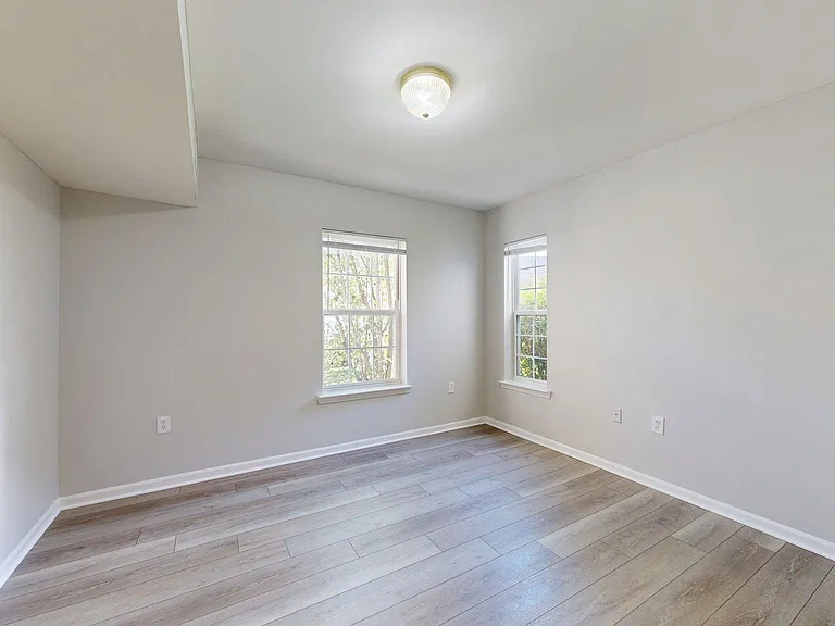 2767 S Knightsbridge Cir — Photo 15