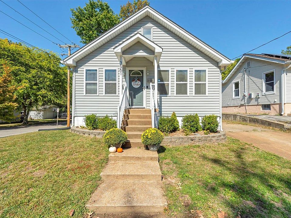 1st image of 3561 Commonwealth Ave