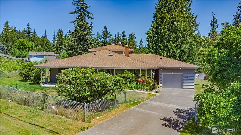 2nd image of 19613 Filbert Drive