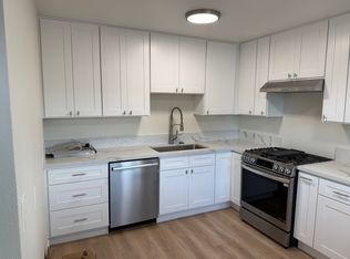 1883 Ocean Ave #2, Ventura, CA 93001
