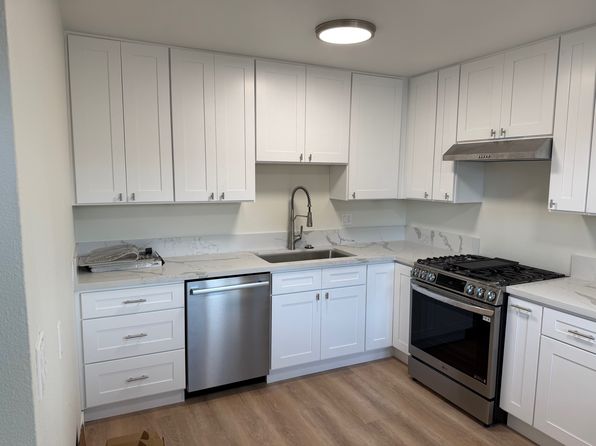 1889 Ocean Ave #3