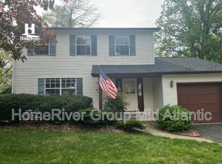 926 Marine Dr, Annapolis, MD 21409