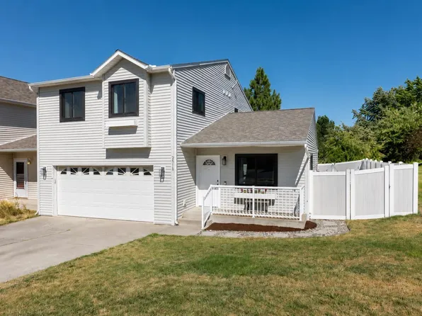2518 NW Short Dr, Pullman, WA 99163