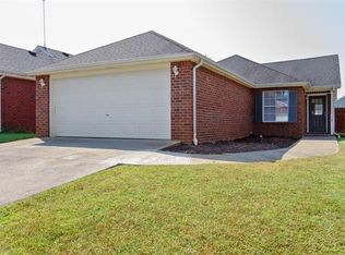 529 Freedom Ct, Murfreesboro, TN 37129