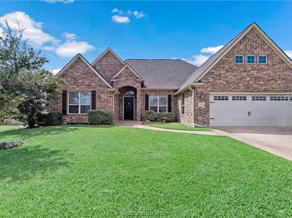 3320 Lewisburg Ct, Bryan, TX 77808