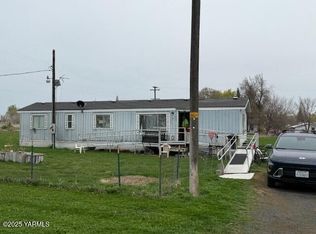 170 Trepanier Ln, Tieton, WA 98947
