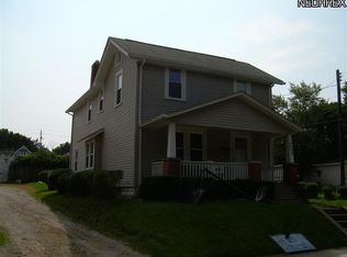 1291 Bellows St, Akron, OH 44301