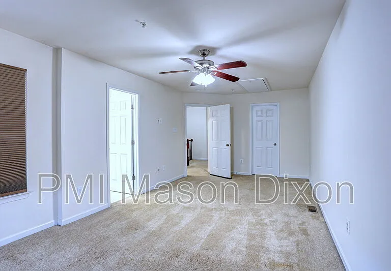 8434 Stansbury Lake Dr — Photo 20