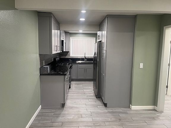 4th image of 571 Joann St APT G