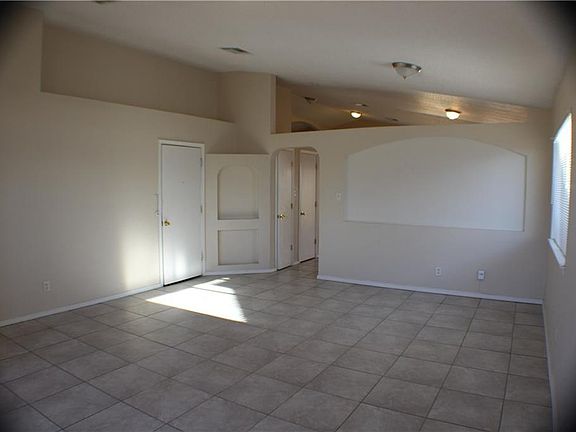 3rd image of 2304 Tierra Grande Way