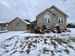 500 Boulton Rd, Quinte West, ON K8V5P7