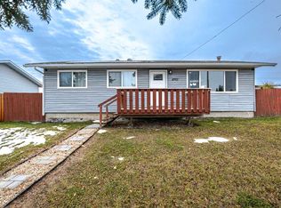 4901 W 51st St, Valleyview, AB T0H3N0