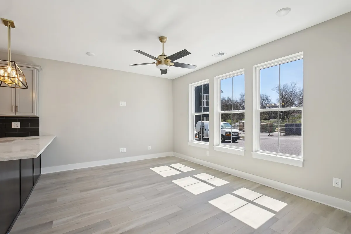Living Room - 341 Archwood Dr #7