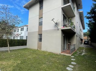 219 Phoenetia Ave APT 1, Coral Gables, FL 33134