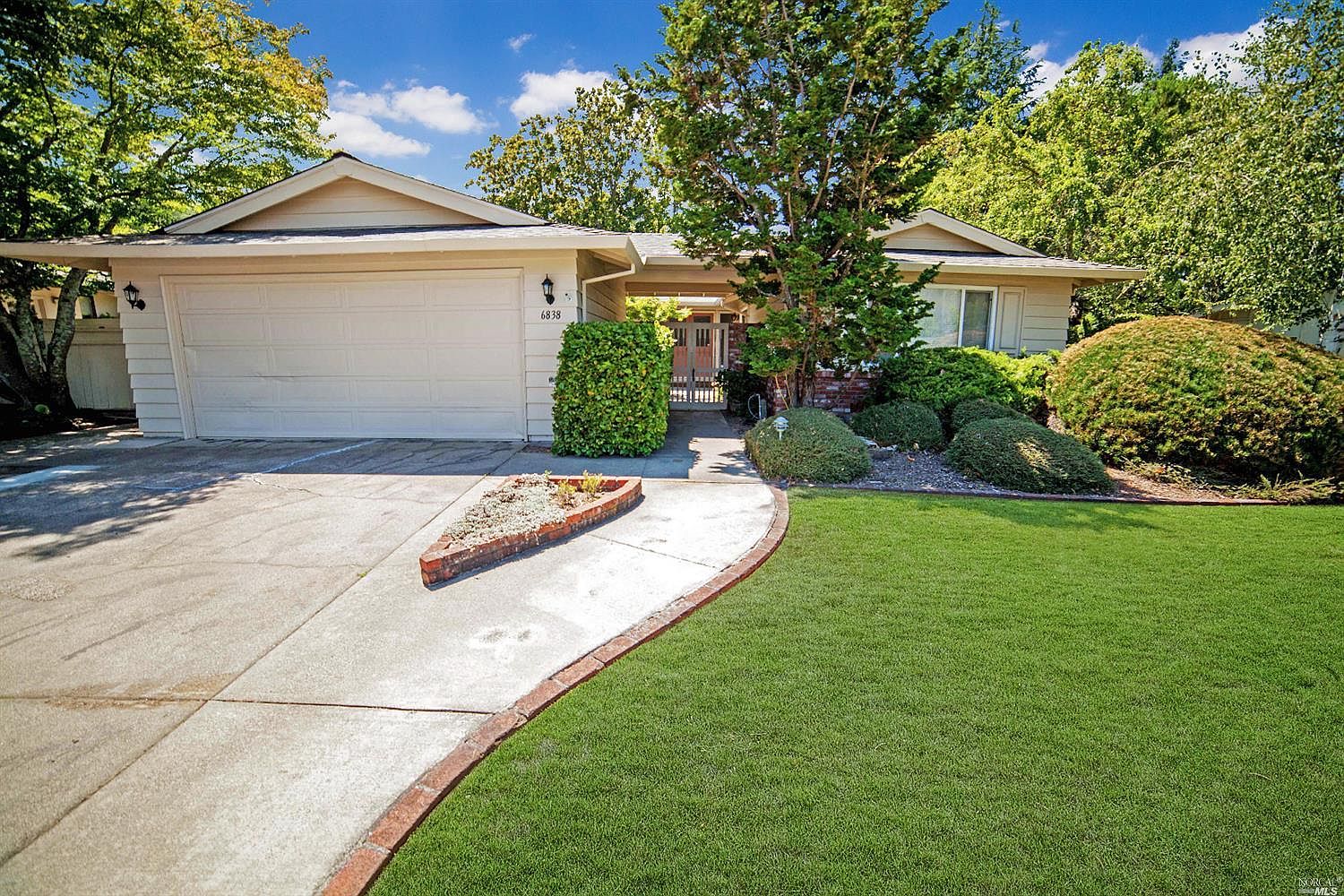 6838 Oakmont Dr Santa Rosa Ca 95409 Zillow
