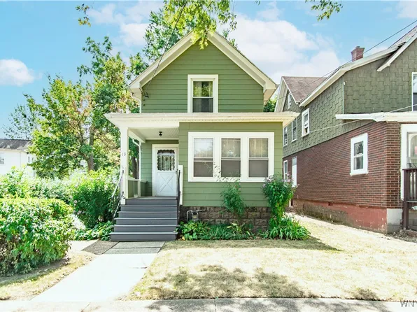 13 Benton St, Tonawanda, NY 14150