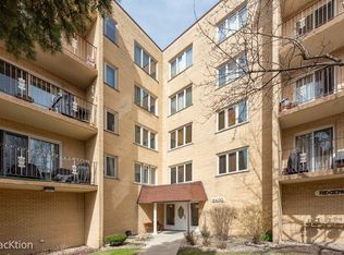 6400 W Belle Plaine Ave APT 509, Chicago, IL 60634