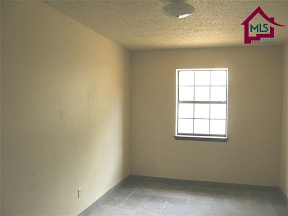 4th image of 2931 Los Amigos Ct