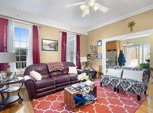 8 Parker Rd APT 1, Wakefield, MA 01880