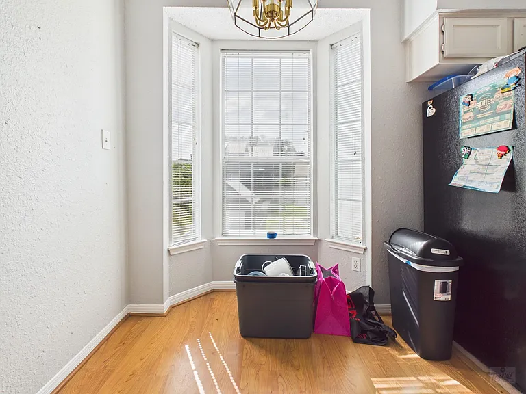 3111 Tom Green St #305 — Photo 4