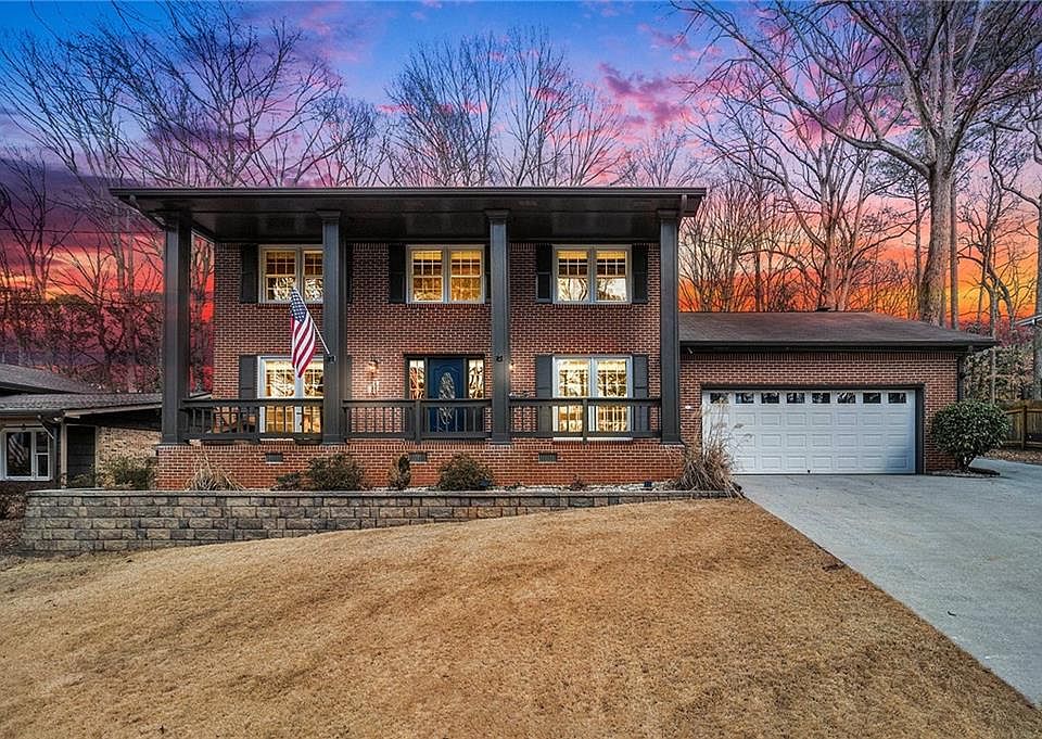 1st image of 4376 Candler Lake East NE