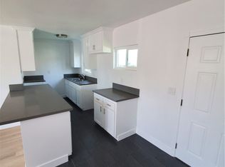 246 E 87th Pl, Los Angeles, CA 90003