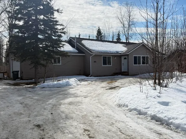 9676 W Rosehill Dr, Wasilla, AK 99623