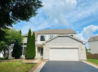 1548 Suncrest Ln, Bolingbrook, IL 60490