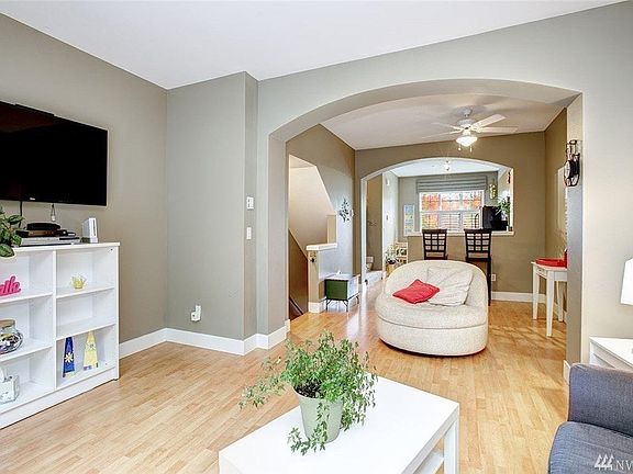 5th image of 22688 NE Alder Crest Ln